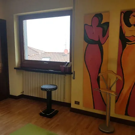 아파트 Stresa B&B *