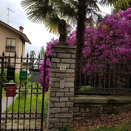 Stresa B&B 아파트 *