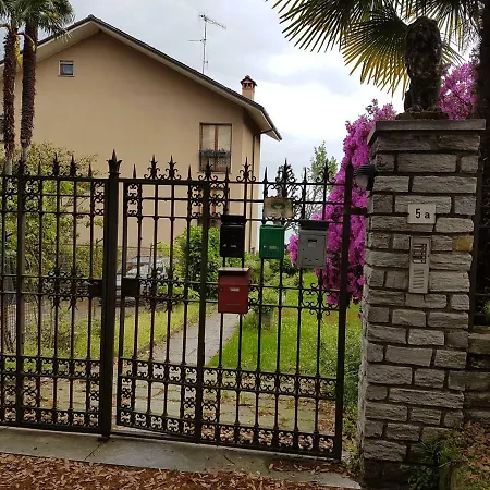 아파트 Stresa B&B 스트레사